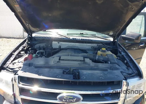 2017 Ford Expedition Limited from USA, damaged, VIN 1FMJU2AT9HEA08945